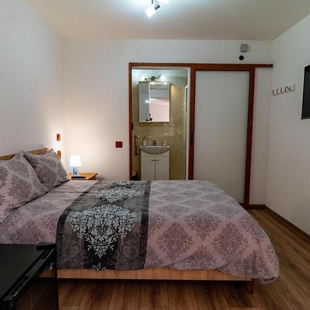 Apartamento La Bebe 2 Beds Hunedoara Exterior foto
