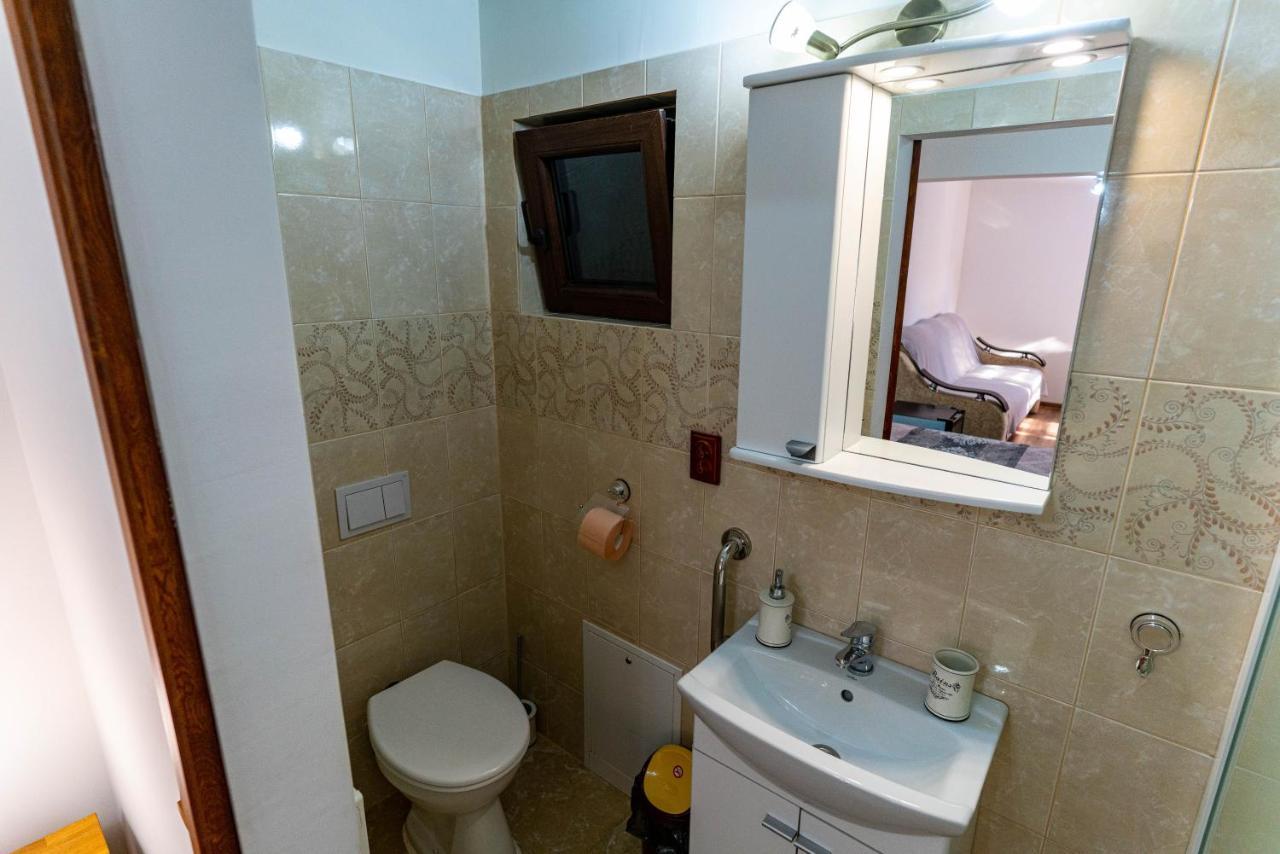 Apartamento La Bebe 2 Beds Hunedoara Exterior foto